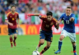 spain considering uefa protest over gdansk pitch... spain considering uefa protest over gdansk pitch...