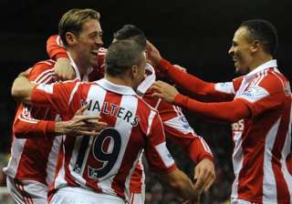 stoke beats arsenal 1 0 to claim another upset -... stoke beats arsenal 1 0 to claim another upset -...