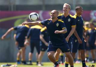 sweden makes two changes to lineup for france... sweden makes two changes to lineup for france...