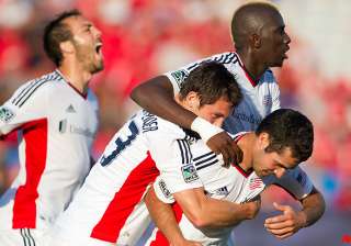 tierney lifts revolution to draw with toronto fc... tierney lifts revolution to draw with toronto fc...
