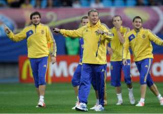 tymoshchuk key to ukraine s success at euro 2012... tymoshchuk key to ukraine s success at euro 2012...