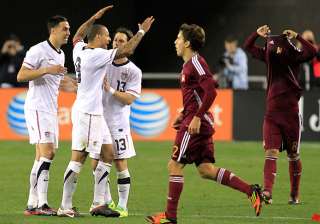 us beats venezuela 1 0 on clark s late goal -... us beats venezuela 1 0 on clark s late goal -...