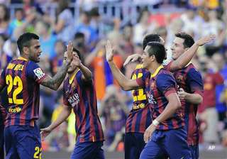 van persie tops player poll barcelona top team -... van persie tops player poll barcelona top team -...