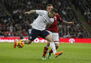 wilshere out for 6 weeks with foot injury - India... wilshere out for 6 weeks with foot injury - India...