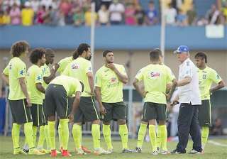 world cup thousands show up for brazil s training... world cup thousands show up for brazil s training...