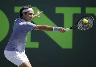 federer edges karlovic with strong serve at sony... federer edges karlovic with strong serve at sony...