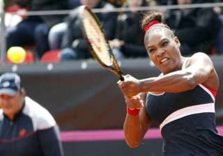 serena williams overcomes the wind and errani in... serena williams overcomes the wind and errani in...