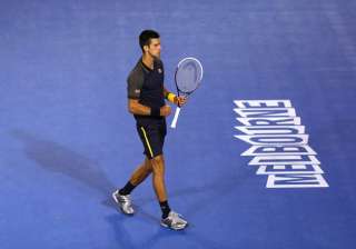 crowd pleaser djokovic revives tradition at aust... crowd pleaser djokovic revives tradition at aust...