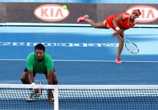 paes stepanek and sania hesh enter semis in... paes stepanek and sania hesh enter semis in...