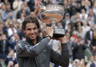 rafael nadal begins bid for 3rd wimbledon title -... rafael nadal begins bid for 3rd wimbledon title -...
