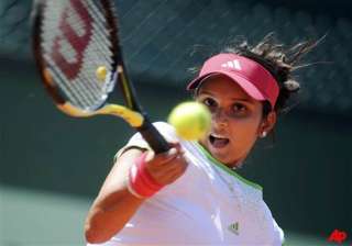 sania wins first round of french open - India TV sania wins first round of french open - India TV