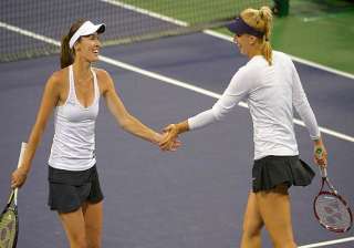 sony open martina hingis wins 1st doubles title... sony open martina hingis wins 1st doubles title...