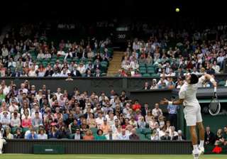 use of wimbledon roof has some players bewildered... use of wimbledon roof has some players bewildered...