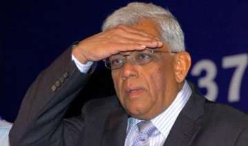 hdfc chairman deepak parekh resigns from... hdfc chairman deepak parekh resigns from...