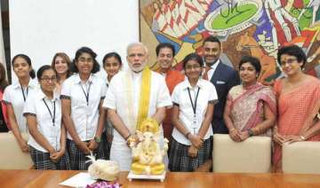pm modi lauds bengaluru girls for app to... pm modi lauds bengaluru girls for app to...