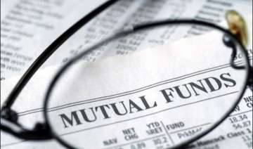 mutual funds gather rs 2 lakh crore in apr jul fy... mutual funds gather rs 2 lakh crore in apr jul fy...