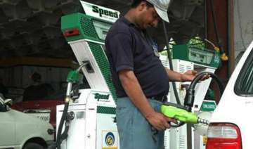 oil at sub 49 brings fuel price cuts - India TV oil at sub 49 brings fuel price cuts - India TV