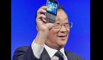 blackberry launches classic in last ditch effort... blackberry launches classic in last ditch effort...