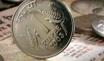 rupee down 22 paise against dollar in early trade... rupee down 22 paise against dollar in early trade...