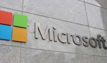 microsoft says it snooped on hotmail to track... microsoft says it snooped on hotmail to track...