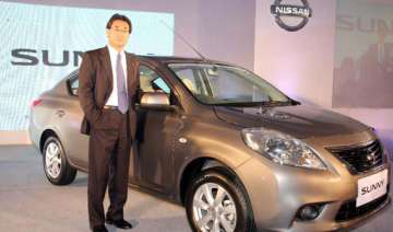 nissan launches diesel sunny - India TV nissan launches diesel sunny - India TV