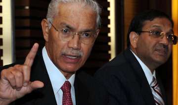 oil firms warn of disruptions in fuel supply -... oil firms warn of disruptions in fuel supply -...