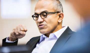 top execs tony bates and tami reller are leaving... top execs tony bates and tami reller are leaving...