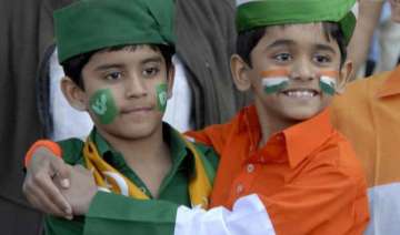 mere samne wali sarhad pe this video on india... mere samne wali sarhad pe this video on india...