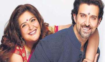 a smile on sunaina s face adds spark to hrithik s... a smile on sunaina s face adds spark to hrithik s...
