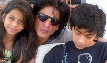 find boyfriend like me srk tells daughter view... find boyfriend like me srk tells daughter view...