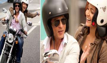 first look of srk with anushka in yash chopra... first look of srk with anushka in yash chopra...