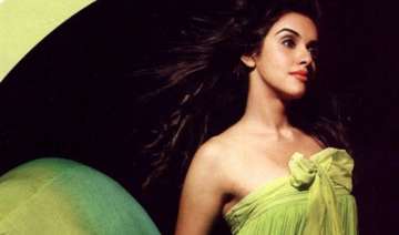 heroines should not get burdened with numbers... heroines should not get burdened with numbers...
