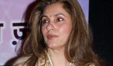 sc issues notice to dimple kapadia - India TV sc issues notice to dimple kapadia - India TV