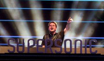 vh1 supersonic 2014 all ends on adrenaline... vh1 supersonic 2014 all ends on adrenaline...
