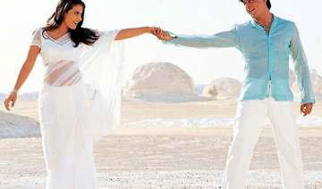 shah rukh khan credits kajol for spelling magic... shah rukh khan credits kajol for spelling magic...
