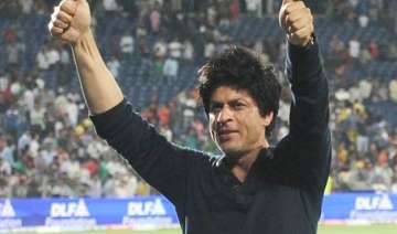 shah rukh khan thanks mca for lifting wankhede... shah rukh khan thanks mca for lifting wankhede...