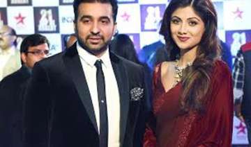 21yearsofaapkiadalat shilpa shetty fails to make... 21yearsofaapkiadalat shilpa shetty fails to make...