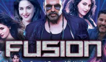 akshay kumar makes houston crowd dance to desi... akshay kumar makes houston crowd dance to desi...