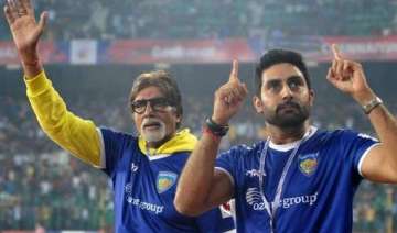 big b to cheer for abishek s isl team chennaiyin... big b to cheer for abishek s isl team chennaiyin...
