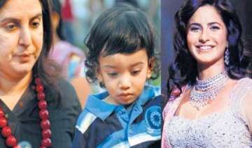 kiss maar khan - India TV kiss maar khan - India TV