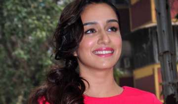 shraddha kapoor on look test spree for baaghi -... shraddha kapoor on look test spree for baaghi -...