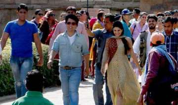 jacqueline fernandez loved shooting kick in delhi... jacqueline fernandez loved shooting kick in delhi...