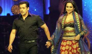 salman unwilling to do intimate scenes with... salman unwilling to do intimate scenes with...