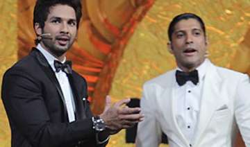 shahid kapoor it was fun hosting iifa with farhan... shahid kapoor it was fun hosting iifa with farhan...