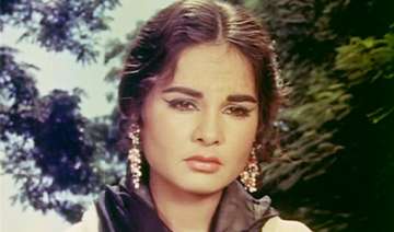 shammi s gulbadan kalpana mohan is in pune icu -... shammi s gulbadan kalpana mohan is in pune icu -...