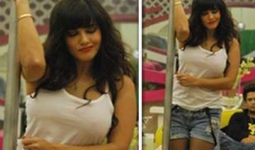stop sunny leone s website from using bigg boss... stop sunny leone s website from using bigg boss...