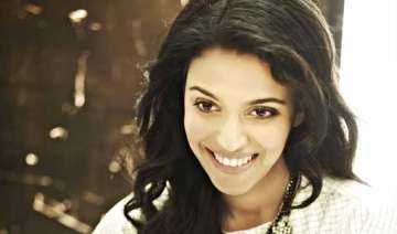 swara bhaskar to play mother to 13 year old girl... swara bhaskar to play mother to 13 year old girl...