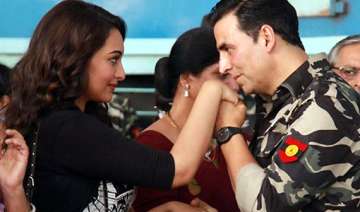 akshay sonakshi starrer holiday to go over rs.50... akshay sonakshi starrer holiday to go over rs.50...