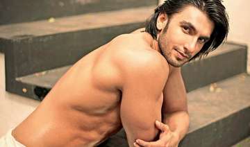 ranveer singh uses condom to lose his brand... ranveer singh uses condom to lose his brand...
