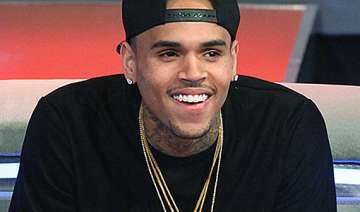 chris brown humbled after jail term - India TV chris brown humbled after jail term - India TV